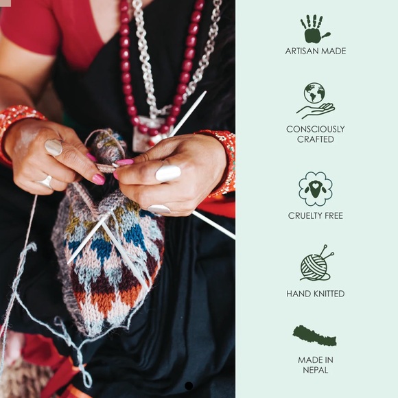 🆕 Feelgoodz Artisan Project Fleece-lined Wool Knit Half Mittens Rich Burgundy - Picture 5 of 6